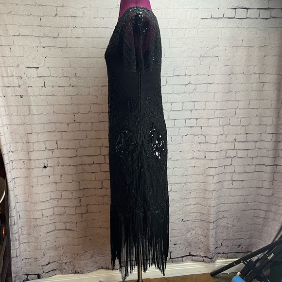 Pretty Guide size small black beaded flapper style dress - Picture 3 of 8